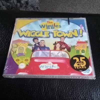 CD ALBUM - THE WIGGLES - WIGGLE TOWN!  (NEW & SEALED)