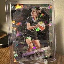2025 WNBA Panini Prizm Kate Martin Cracked Ice
