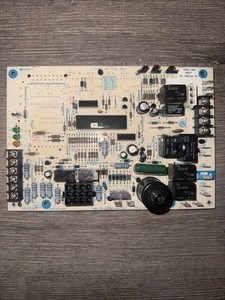 Rheem Ruud Weather King 62-102637-01 Furnace Control Board 1095-205