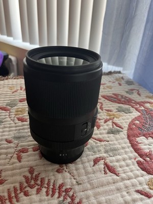 Sigma Art 35mm f/1.4 DG DN Wide Angle Lens (Sony E-mount)