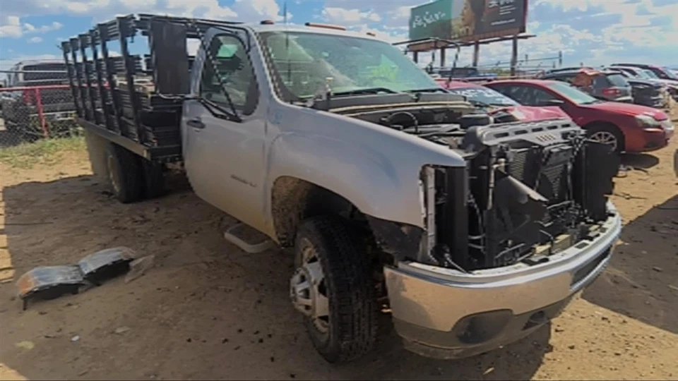 二手左前门把手 适合:2011 Gmc Sierra 3500 拾音器门 fron — 第 2/4 张图片