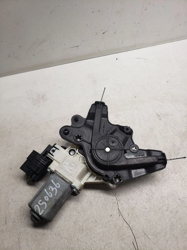 Motor de ventana eléctrica conductor delantero izquierdo se adapta a 14-23 TRANSIT CONNECT 1416364 Foto 2 de 4