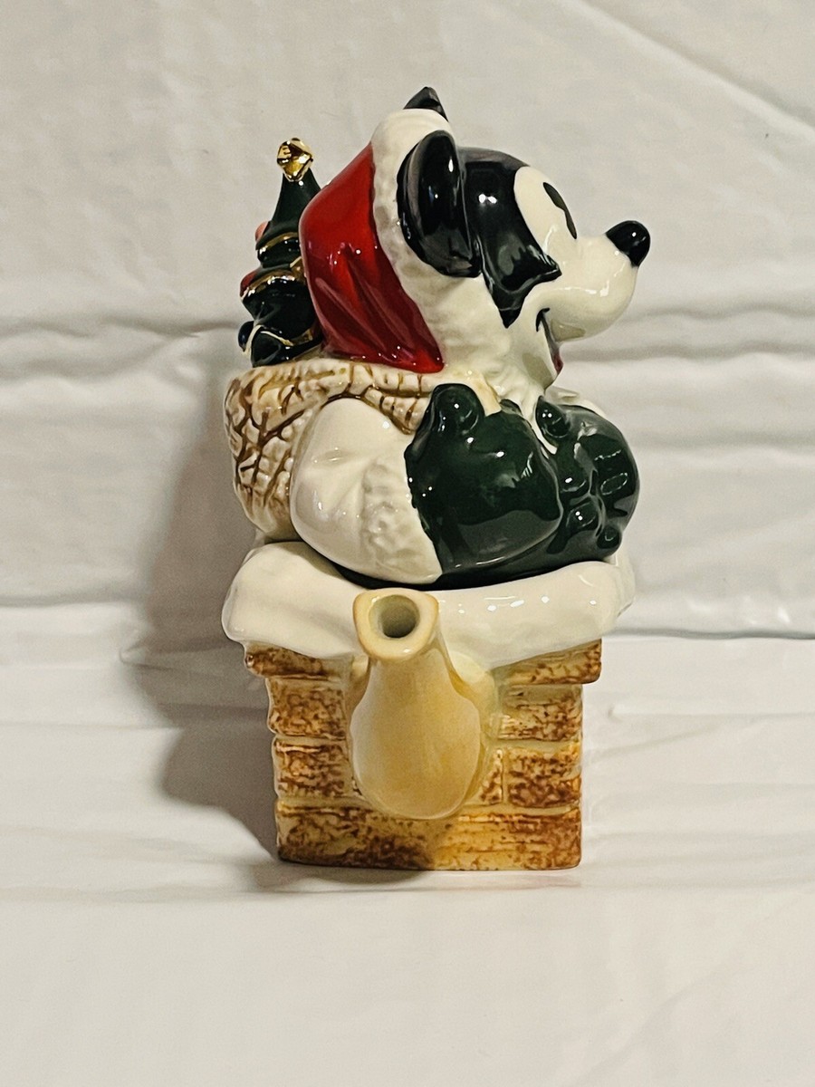 Paul Cardew Limited Edition /7500 Mickey Mouse Santa Mini