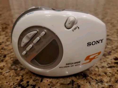 SONY MEGA BASE WALKMAN SRF-M85V AM/FM SPORTS RADIO TV WEATHER 30 PRESETS WRIST - Picture 3 of 10