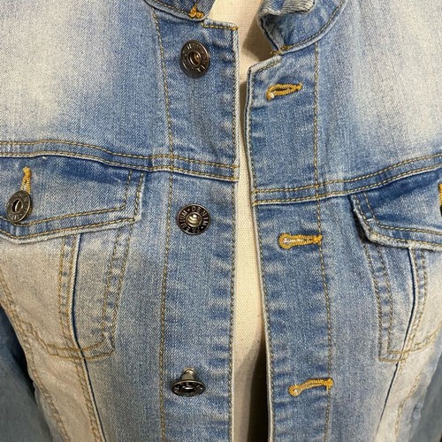 Love Tree Denim jacket New without tags Size Medium - Picture 5 of 9