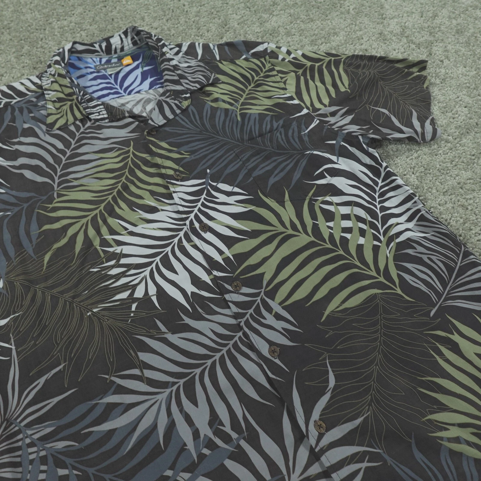 Quiksilver Shirt Mens Extra Large Floral Hawaiian Button Up Rayon Blend