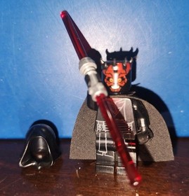 Lego Star Wars Darth Maul Minifigure Horns and Cape sw0323