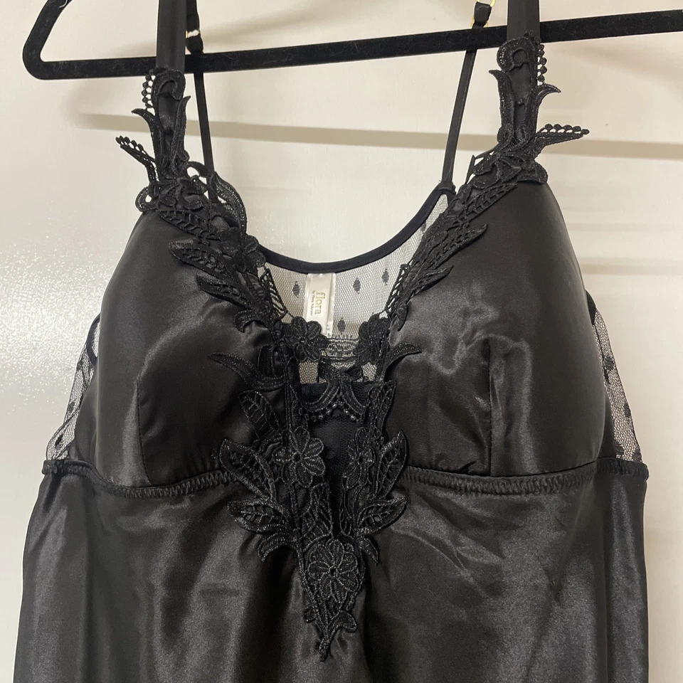 Camisón FLORA by FLORA NIKROOZ Negro STELLA Largo Quimise AJUSTE DE ENCAJE CON BATA XL Foto 3 de 4