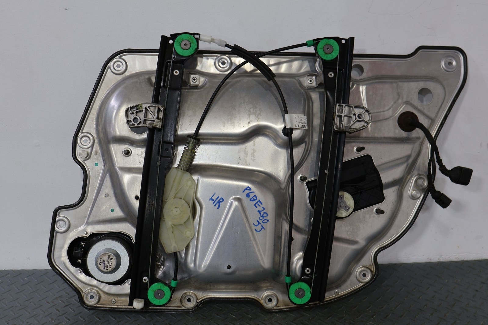 Bentley Flying Spur 2006-2012 Rear Left Window regulator