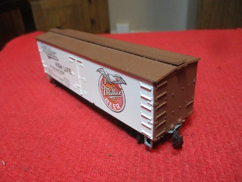 Valla publicitaria vintage HO Roundhouse 3146 refrigerador de madera Miller High Life #93169 Ex. | Zustand: Used