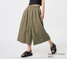 UNIQLO Woman Nylon Culottes Wide Pants Size XS Olive Green Elastic Waist Pockets