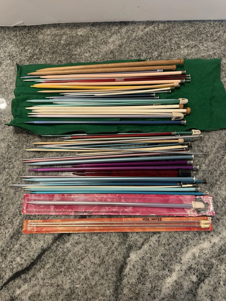 Gran Lote de Agujas de Tejer Tamaños Variantes Bates & Boye Madera Aluminio Plástico Foto 2 de 4