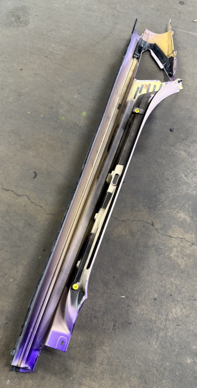 Lamborghini Huracan Driver-Left Side Rocker Panel Skirt Molding