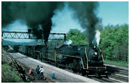 Allegheny Railroad Train 2102 Ex-Reading #2102 Cuyahoga Valley #4070 in ...