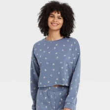 Colsie Cropped Floral Sweatshirt Size Medium