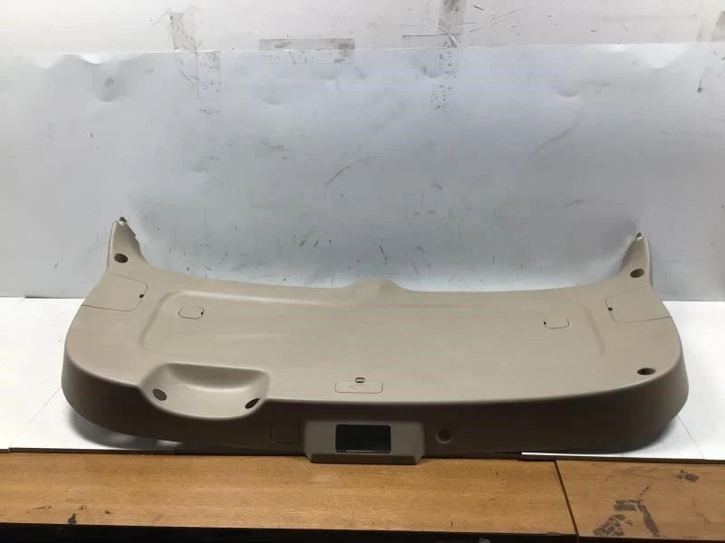 2014 KIA SORENTO EX LIFTGATE TRIM PANEL OEM+ — 第 3/4 张图片