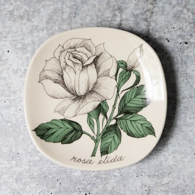 Rosa elida (white rose) Arabia Finland Botanika Esteri Tomula wall plate plaque