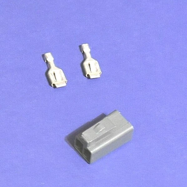 1959 - 1984 AMC Alternator 10DN 2 Cavity Wiring Harness Connector Shell - Image 2 of 4