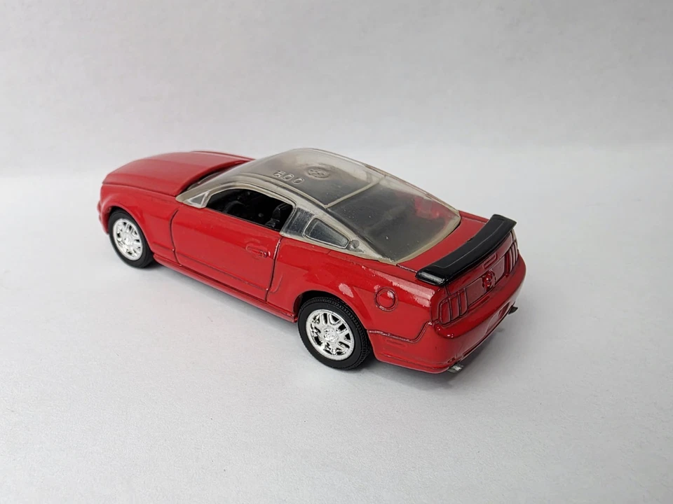 JOHNNY LIGHTNING 2006 FORD MUSTANG GT RED TEST SHOT SAMPLE VERY NICE!!!!! - Image 2 of 4