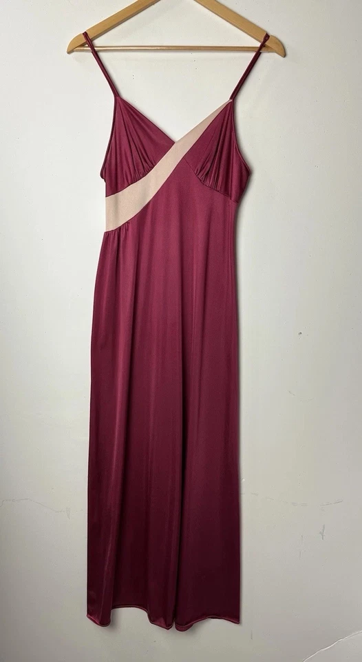 Vintage Vanity Fair Maxi Vestido Slip Babydoll Camisola Nylon Anos 70 Anos 80 Glam Grunge 32 - Imagem 2 de 4