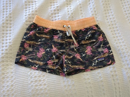 Patagonia Girls Costa Rica Baggies Shorts Unlined XL Floral 26" Waist 3" Inseam