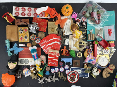 Vintage Miscellaneous Collectibles Junk Drawer Lot, Just a Bunch of Stuff - 2