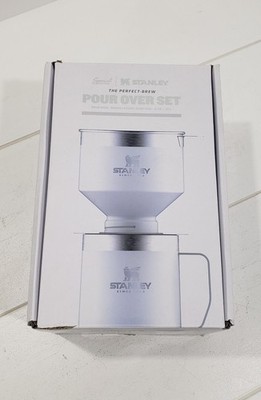 NEW Open Box Stanley Classic Perfect-Brew Pour Over Set (in Polar) White