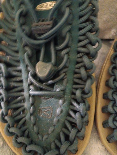 Keen Uneek Women's Navy Blue Paracord Bungee Hiking Sandals Size US 5.5 - Picture 3 of 6