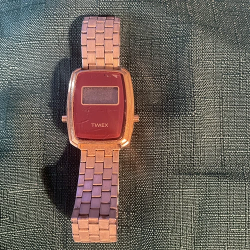 Vintage Gold Tone Digital Men’s Times Watch. Untested