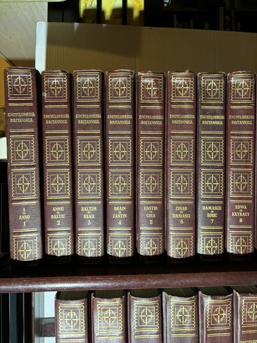 Encyclopedia Britannica 全24巻セット　1768年 Vintage 1955 Encyclopedia Britannica 1768 Edition - Complete
