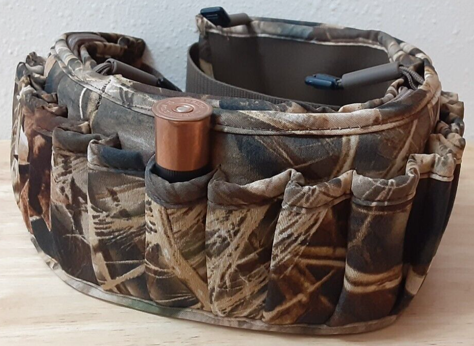 Duck Commander Neoprene Waterfowl Shotgun Shell Belt 3 zippered compartments