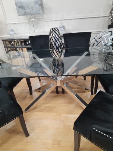 Glass Dining Table With Silver Stand ! DELIVERY UK MAINLAND ONLY - Picture 2 of 3