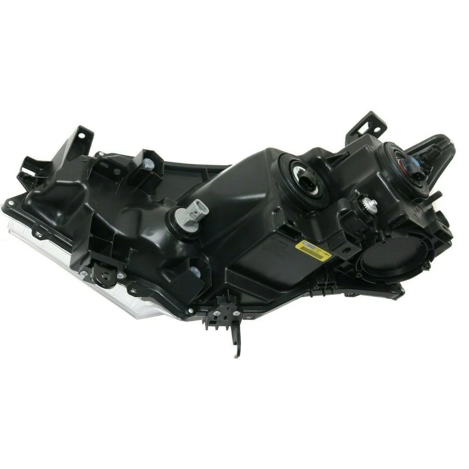 Правосторонний пассажирский правосторонний фонарь (до 04/2012) подходит для Nissan Quest 2011 2012 годов выпуска - Изображение 2 из 2