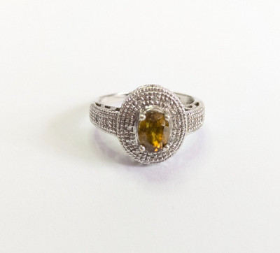 9 kt Weißgold Ring Sphen Diamant Steine Krappenfassung Punze Größe N 3,5 g