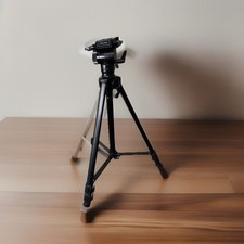Archer Adjustable Camera Tripod. Adjust 25  -63  . With Carrying Case.