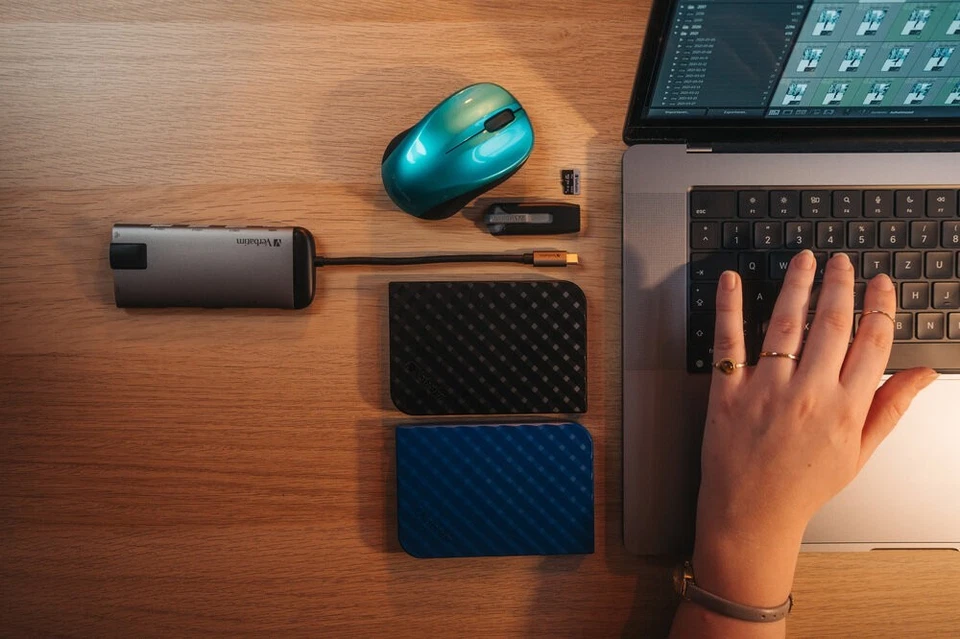 Verbatim Store 'n' Go USB 3.0 Portable Hard Drive 1TB Blue 53200 SuperSpeed - Image 4 of 4