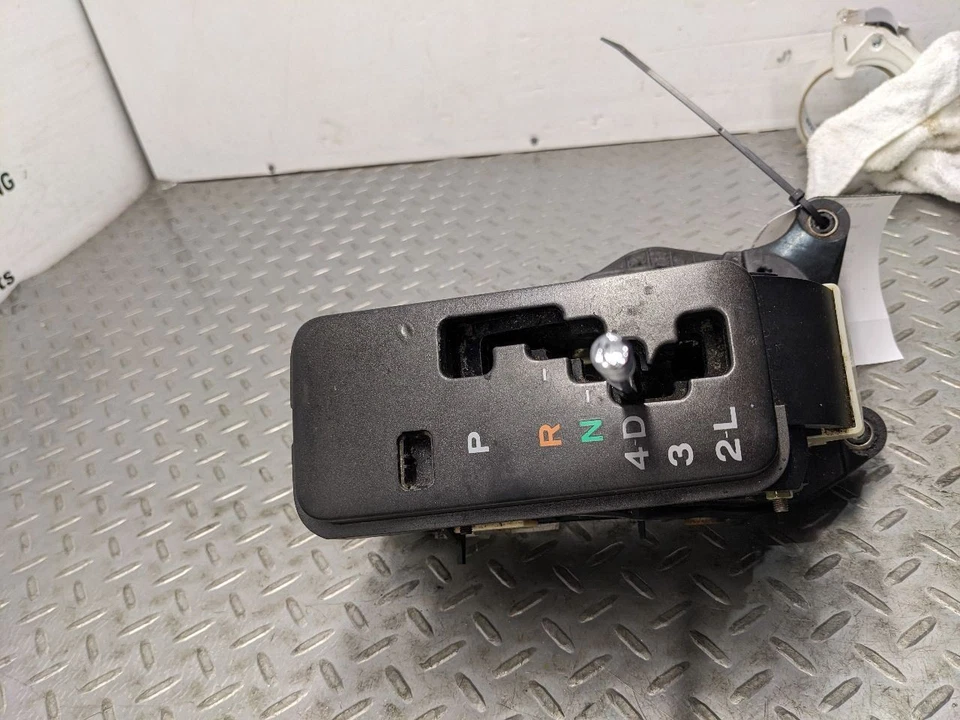 Conjunto de palanca de cambios de transmisión de engranaje central Lexus GS300 98-05, 33504-30291 1176430 Foto 2 de 4