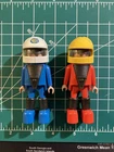 PLAYMOBIL VINTAGE ASTRONAUTS SPACE MEN 2 1970s 1980s Toys