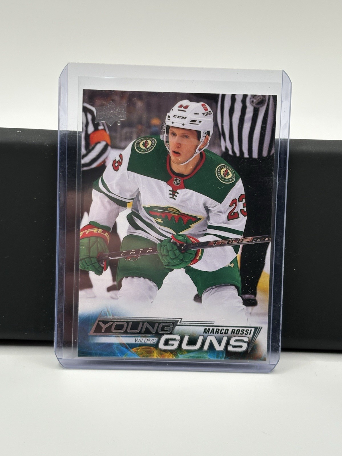 2022-23 Upper Deck Series 1 - Young Guns Marco Rossi #243 Jumbo (RC)