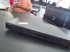 PANAMAX MR4000 POWER MGMT SYSTEM - 8 OUTLET HOME THEATER POWER DISTR B06007819 