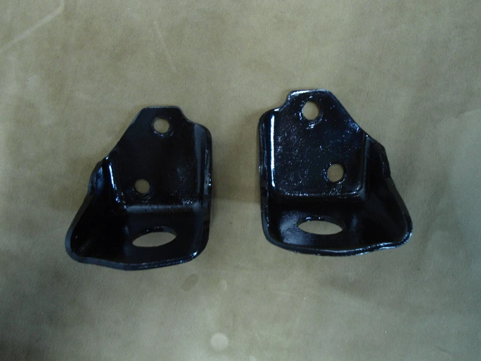 GM 1955 1956 1957 CHEVROLET BEL AIR NOMAD 210 V8 MOTOR DELANTERO SOPORTES OEM Foto 3 de 3