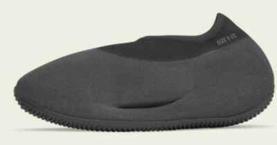 Yeezy Knit RNR Runner Fade Onyx - Size US 10.5 US | eBay display picture 1