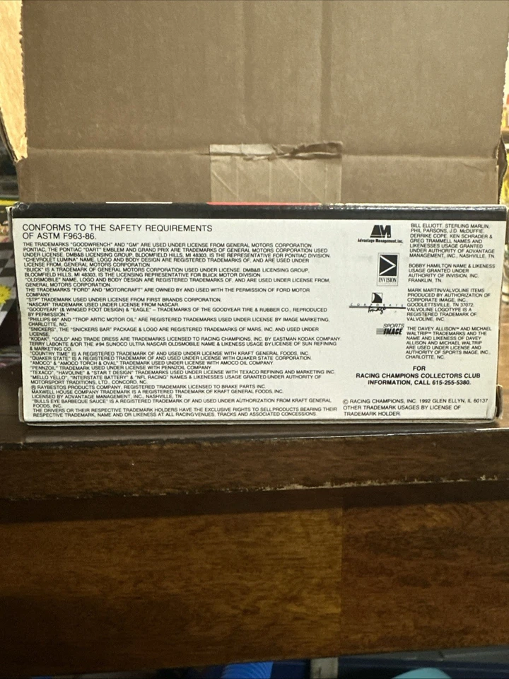 Ford #21 CITGO Morgan Sheperd 1992 Racing Champions NASCAR 1:43 Foto 4 de 4