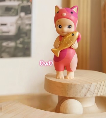 Sonny Angel Cat Life Series 2023 Secret Happy Pink Figure Golden
