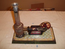 VINTAGE MODEL STEAM ENGINE