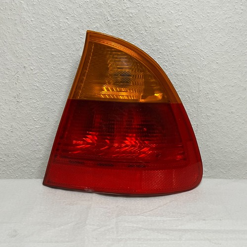 BMW 3er E46 Touring Heckleuchte rechts außen gebraucht 63218368760 Rücklicht