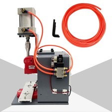 110V 20W Pneumatic Badge Manufacturing Machine 0.8Mpa 8.5 25cfm