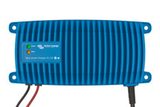 Blue Smart IP67 Charger 12/13(1) 230V CEE 7/7 / incl. 19% MwSt. Blue Smart IP67 Charger 12/13(1) 230V CEE 7/7 / incl. 19% MwSt.