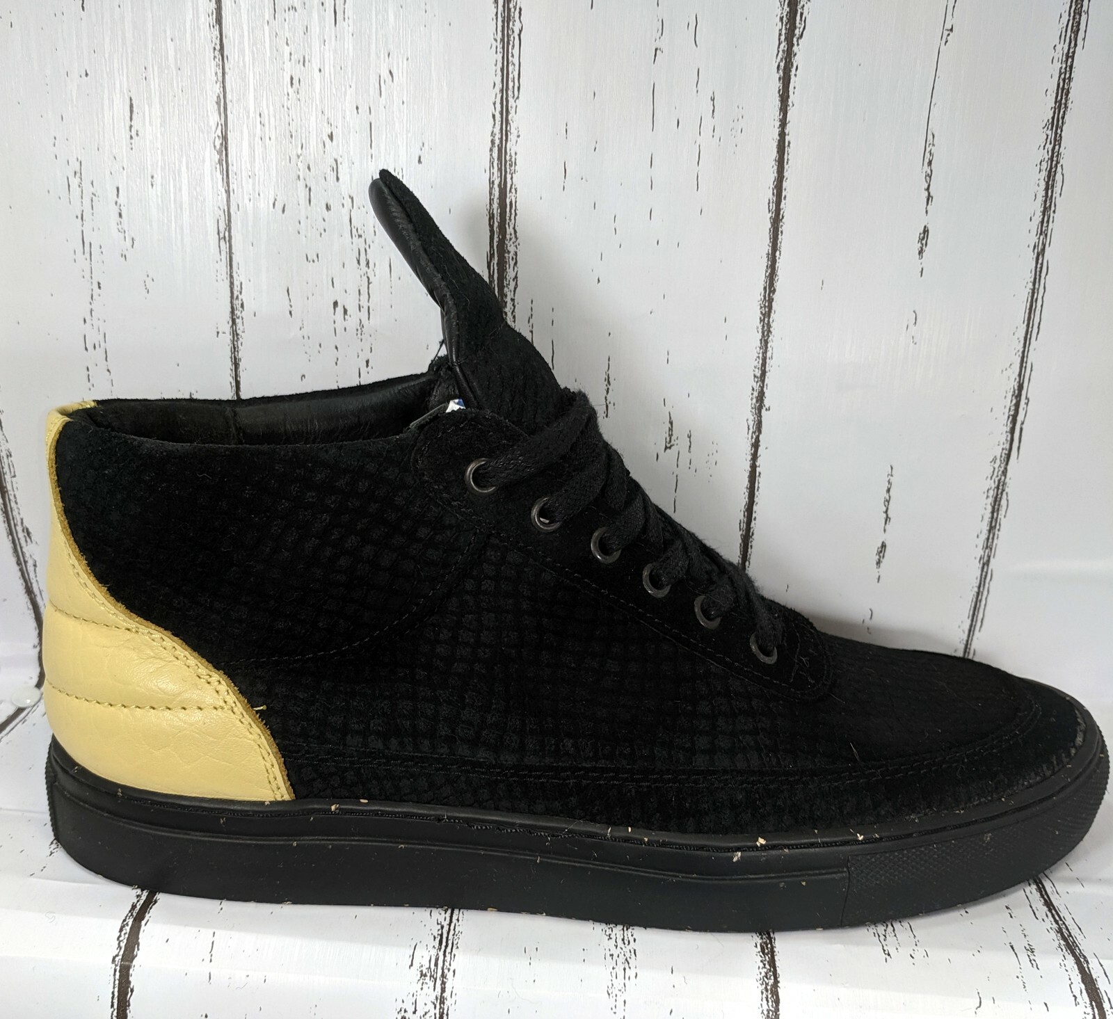 filling pieces high top