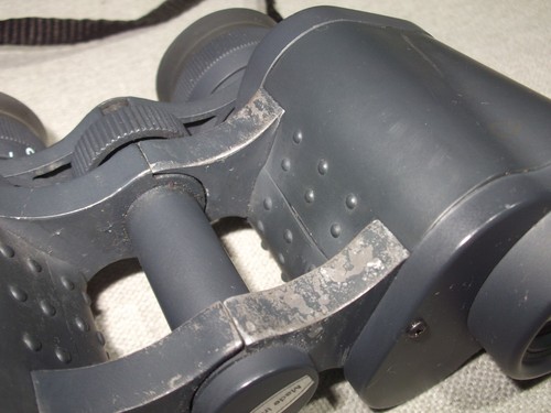 Vanguard BF-8300W 8 x 30 Binoculars w/ case - Picture 4 of 9